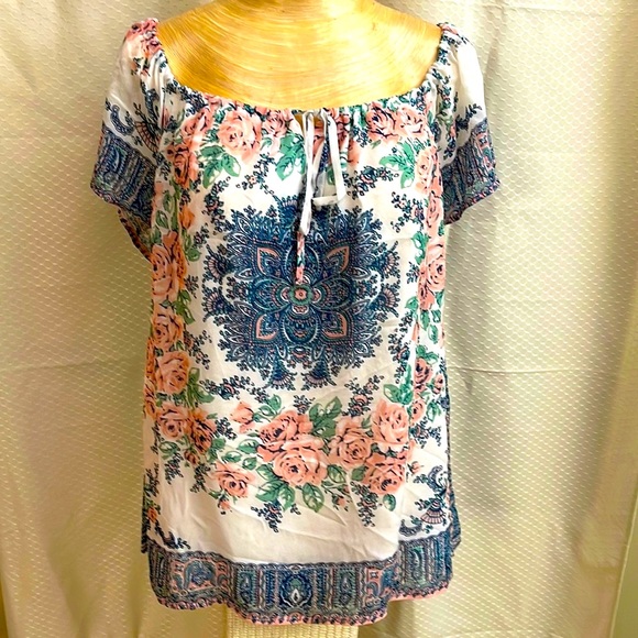 Joie Tops - Joie (M) NWT can be worn on off off the shoulders. Lt. Apricot, pink, & blue.